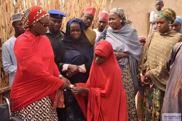 Photos: 19-Year-Old Girl Without Limbs Receives Help From Kano State Government